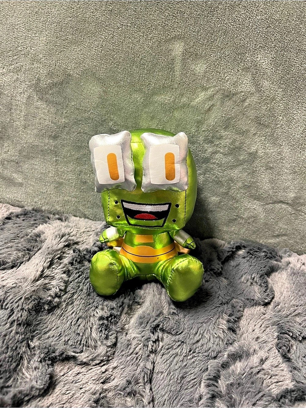 Unspeakable Plush Toy Green Gold Like New